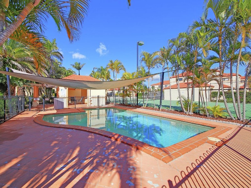 Unit 30 74 Plaza St, Wynnum West QLD 4178