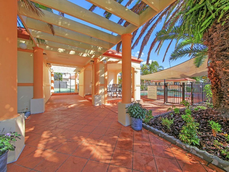 Unit 30 74 Plaza St, Wynnum West QLD 4178