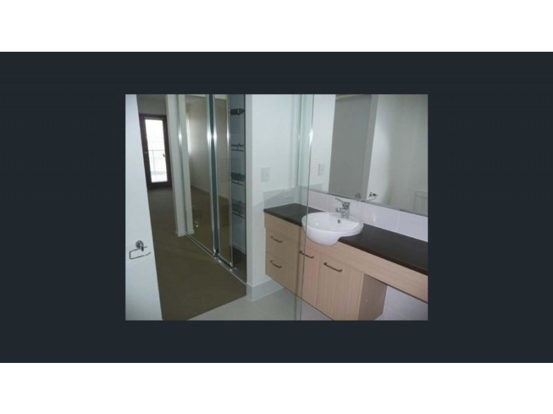 61/10 Grand Pde, Kawana Island QLD 4575