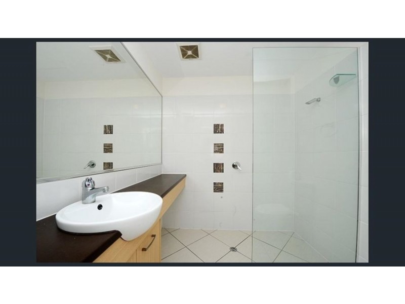 61/10 Grand Pde, Kawana Island QLD 4575