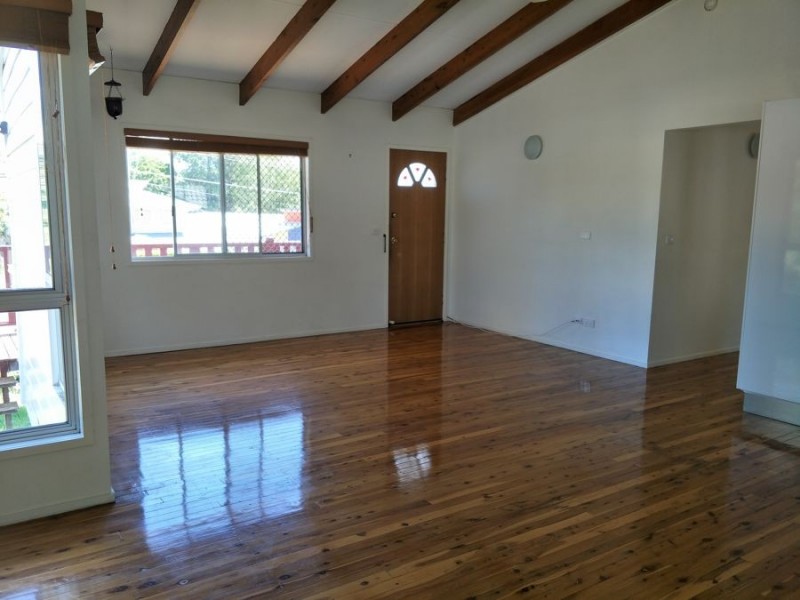 150 Chatswood Rd, Daisy Hill QLD 4127