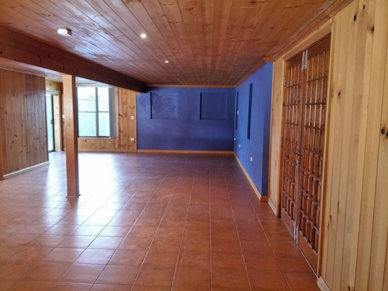 150 Chatswood Rd, Daisy Hill QLD 4127