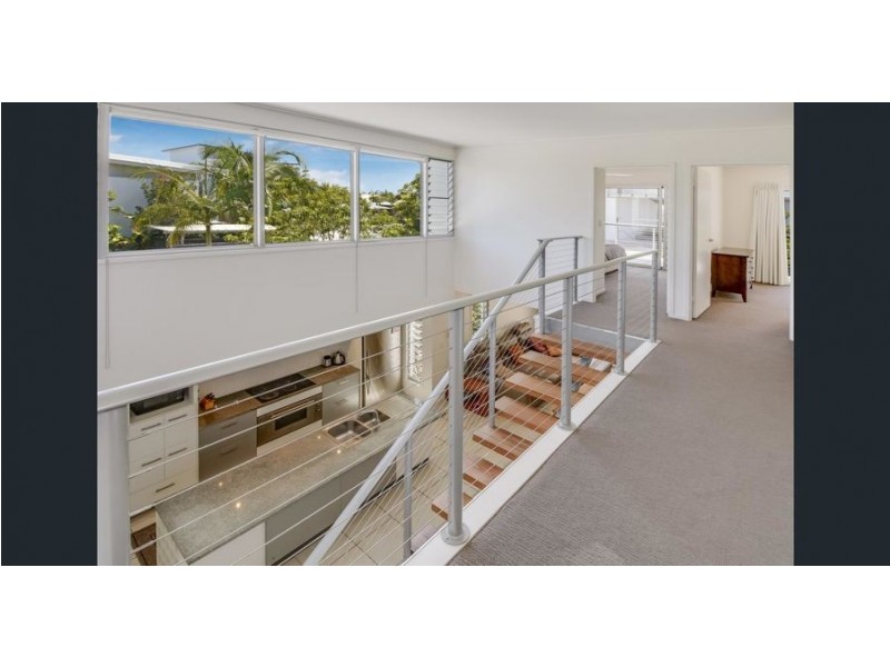 5/10 Grand Pde, Kawana Island QLD 4575