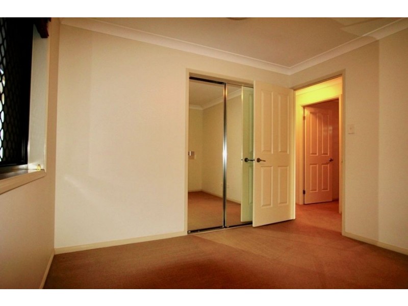 139A Carmody Rd, St Lucia QLD 4067