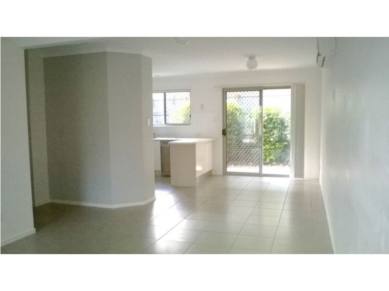 c 113 Castle Hill drive, Murrumba Downs QLD 4503