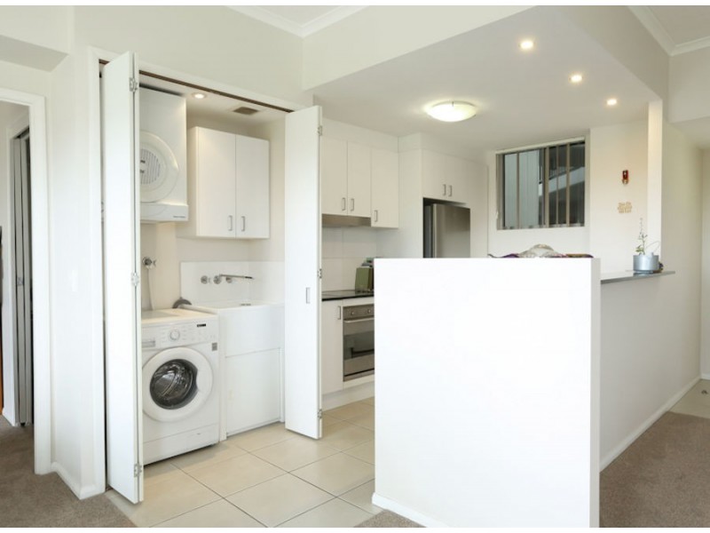 15/1 McNaughton St, Redcliffe QLD 4020