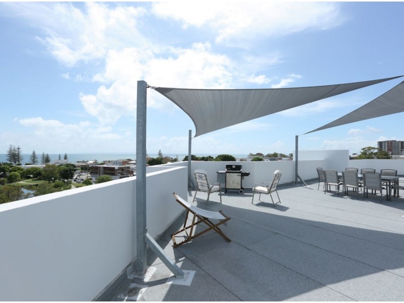 15/1 McNaughton St, Redcliffe QLD 4020