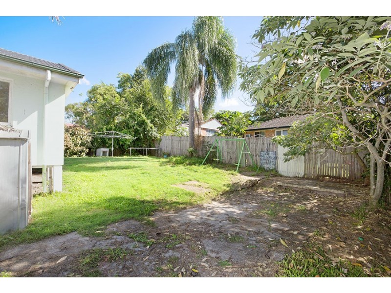 10 Fleur Street, Woodridge QLD 4114