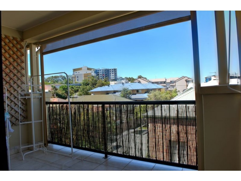 5/2 Tourangeau Crescent, Varsity Lakes QLD 4227