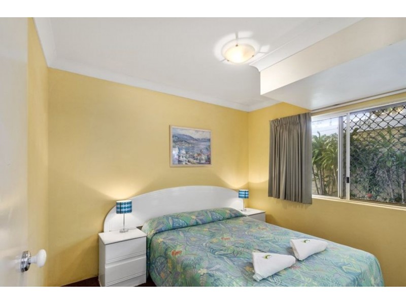 Labrador QLD 4215