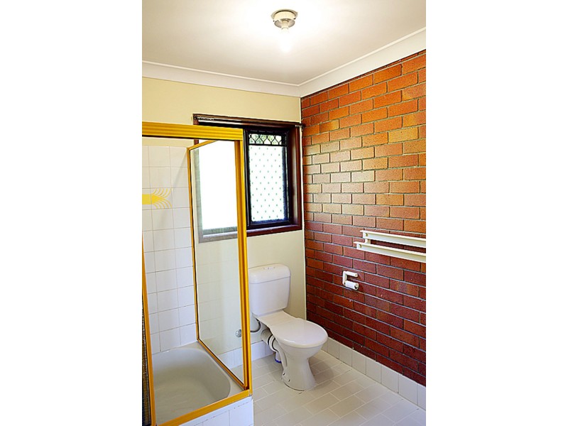 2/123 Barbaralla Drive, Springwood QLD 4127