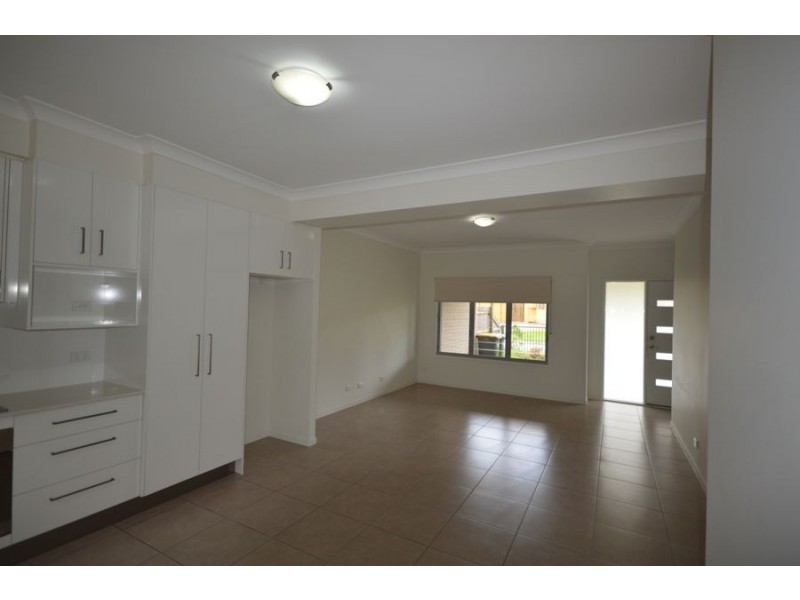 3/7 Debra St, Salisbury QLD 4107