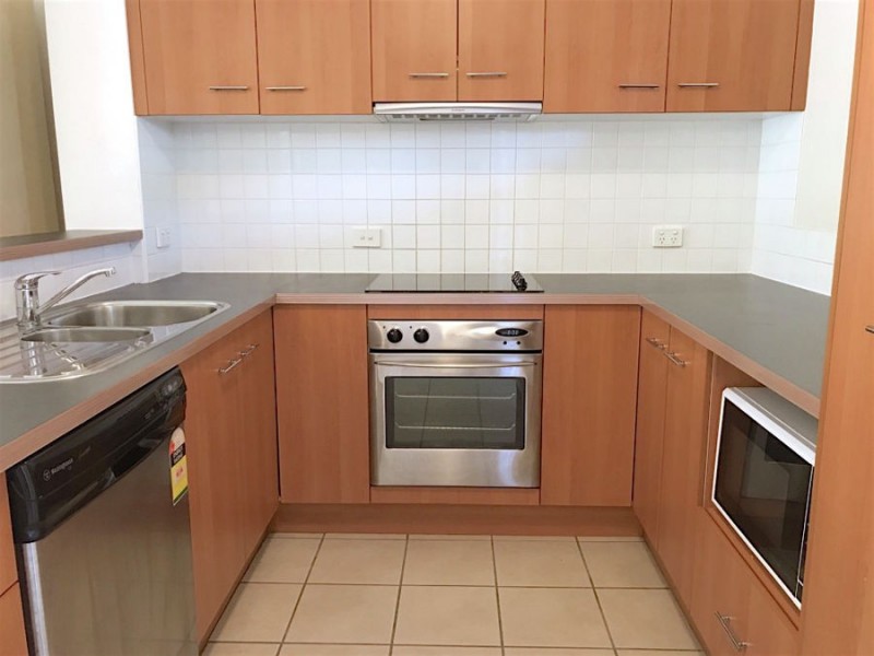 34 38 Vincent Street, Indooroopilly QLD 4068