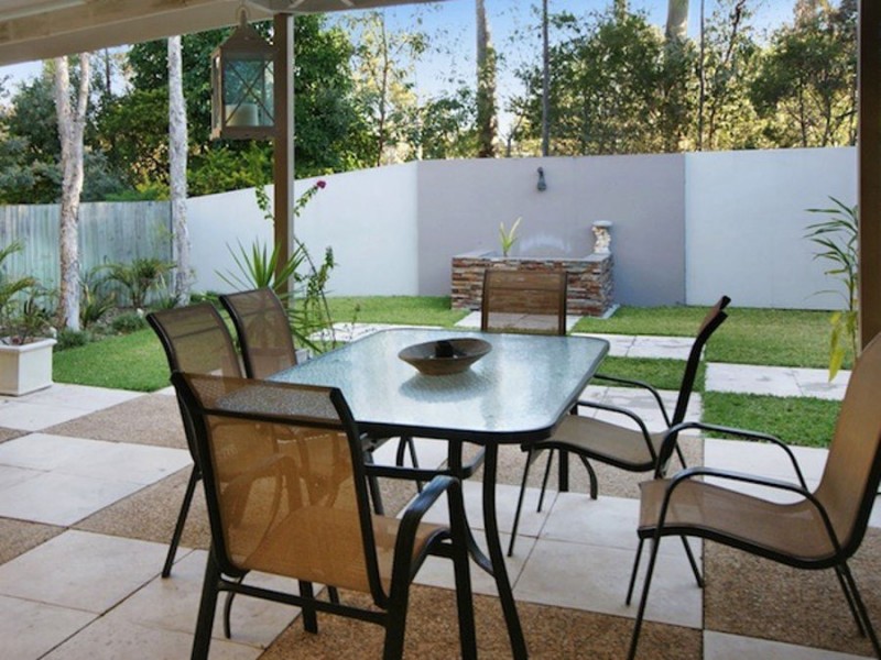 8 Trinity Close, Forest Lake QLD 4078