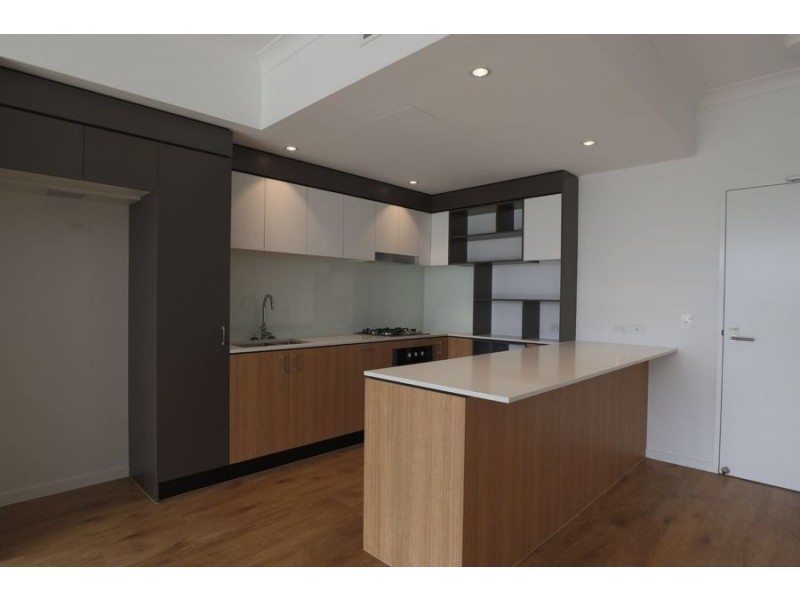 308/112-134 Palm Meadows Drive, Carrara QLD 4211