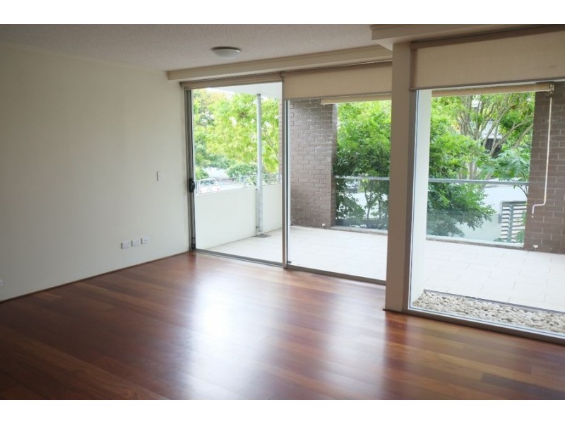 U27/8-12 Macquarie Street, Teneriffe QLD 4005