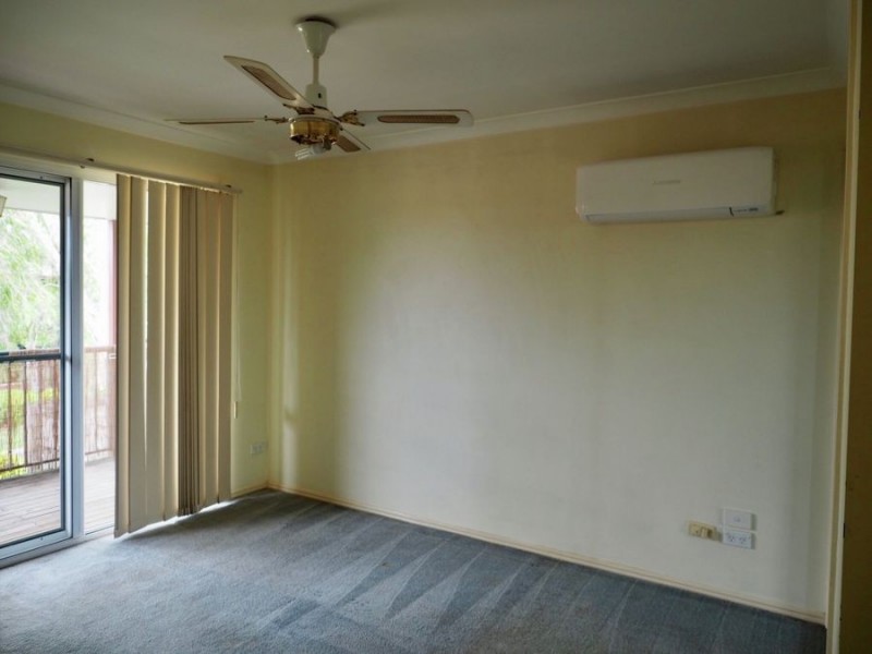 24 8 Honeysuckle Way, Calamvale QLD 4116