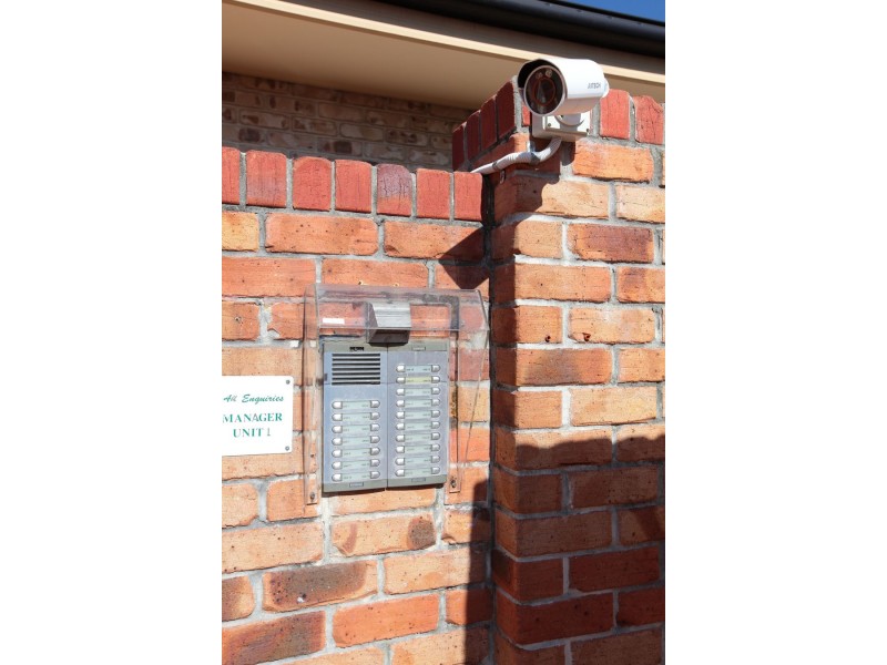 20/8 Honeysuckle Way, Calamvale QLD 4116