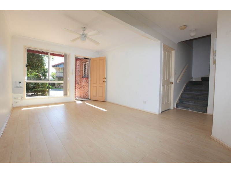 20/8 Honeysuckle Way, Calamvale QLD 4116