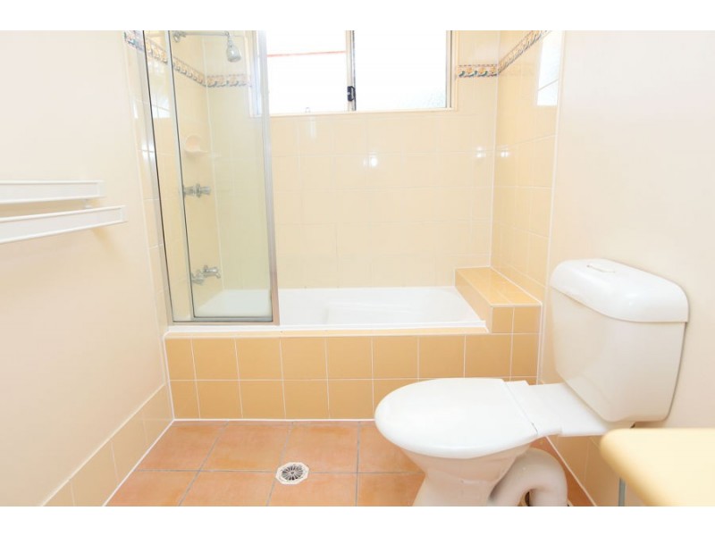 20/8 Honeysuckle Way, Calamvale QLD 4116