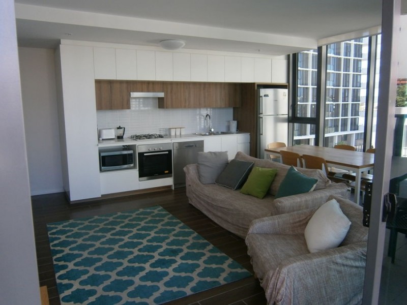 H–073 Harbour Road, Hamilton QLD 4007