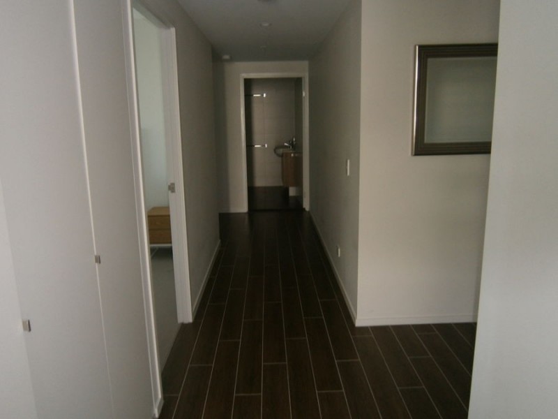 H–073 Harbour Road, Hamilton QLD 4007