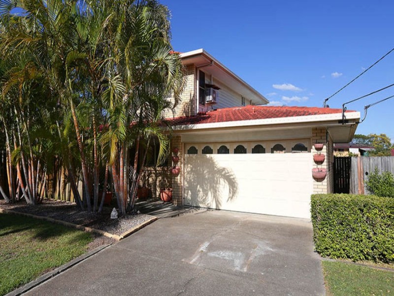 18 Bluegum Street, Macgregor QLD 4109