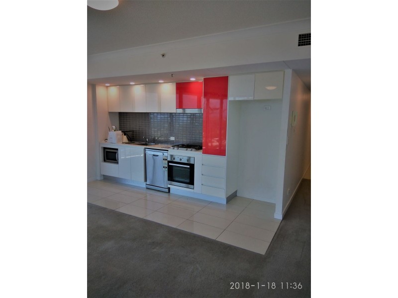 32306 9 Lawson St, Southport QLD 4215