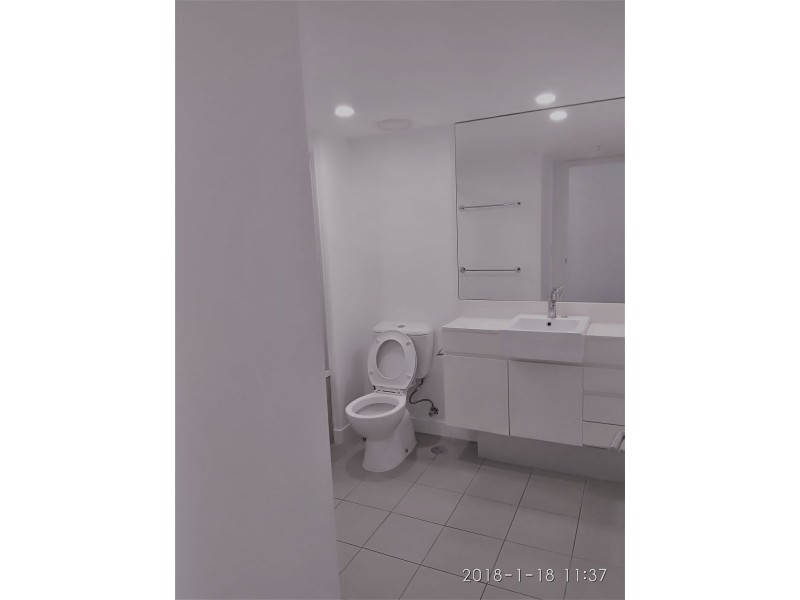 32306 9 Lawson St, Southport QLD 4215
