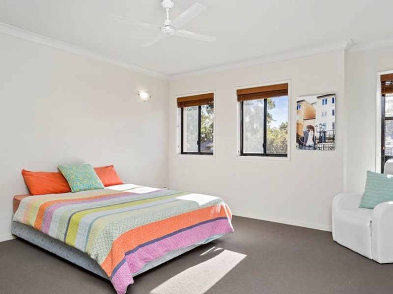 5/2 Geraldton Drive, Varsity Lakes QLD 4227