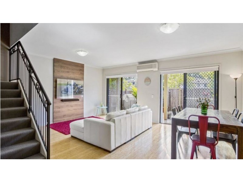 5/2 Geraldton Drive, Varsity Lakes QLD 4227