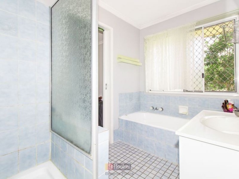8 Marsala Ct, Kingston QLD 4114