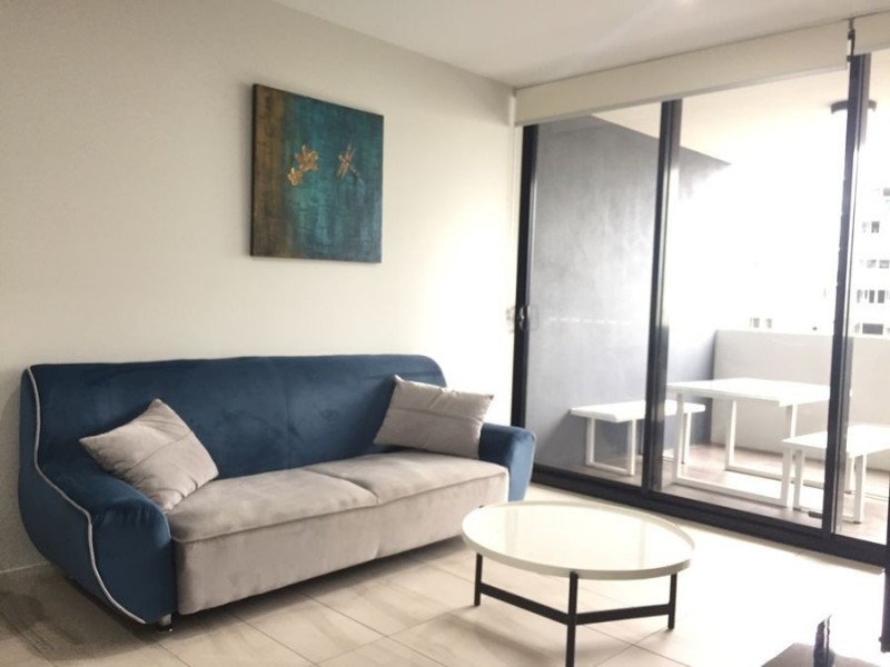 U611 /8 Hunt Street, Hamilton QLD 4007