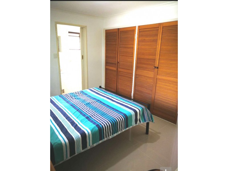 Robertson Address available on request, Robertson QLD 4109