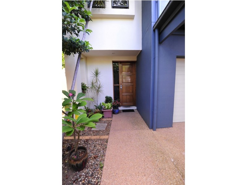 1083 1 the cove crescent, Carrara QLD 4211