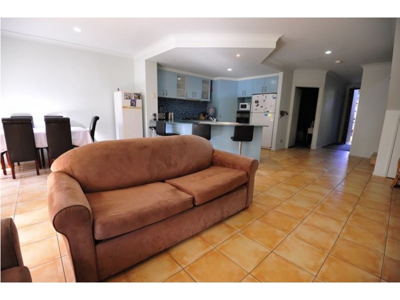 1083 1 the cove crescent, Carrara QLD 4211