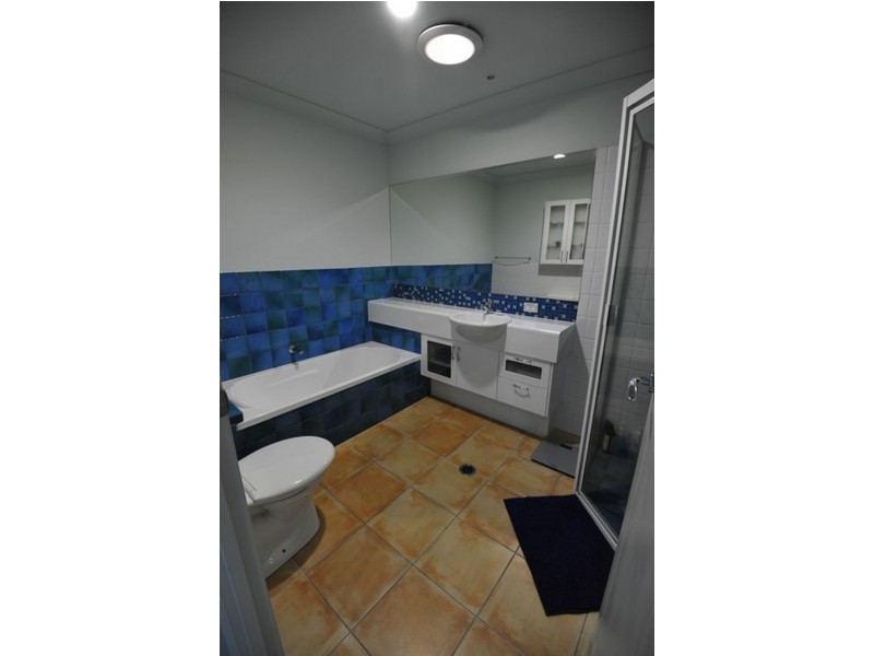 1083 1 the cove crescent, Carrara QLD 4211