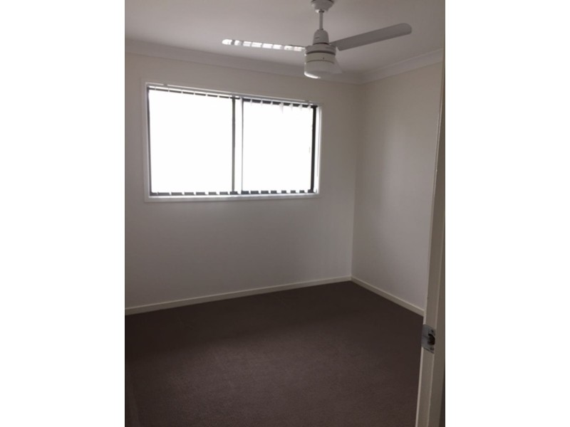 88 Shelduck Place, Calamvale QLD 4116