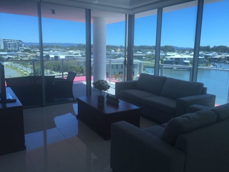 25-31 East Quay Drive, Biggera Waters QLD 4216