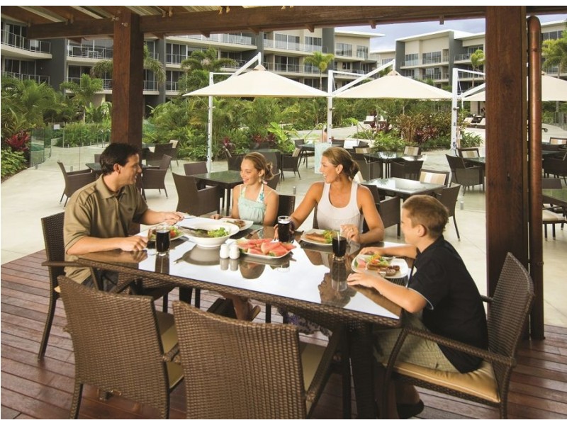 2 Activa Way, Hope Island QLD 4212