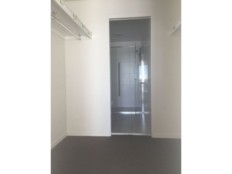 2 Activa Way, Hope Island QLD 4212