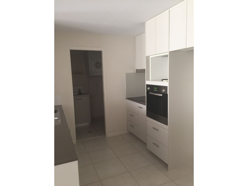 2 Activa Way, Hope Island QLD 4212