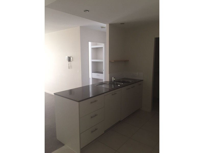 2 Activa Way, Hope Island QLD 4212
