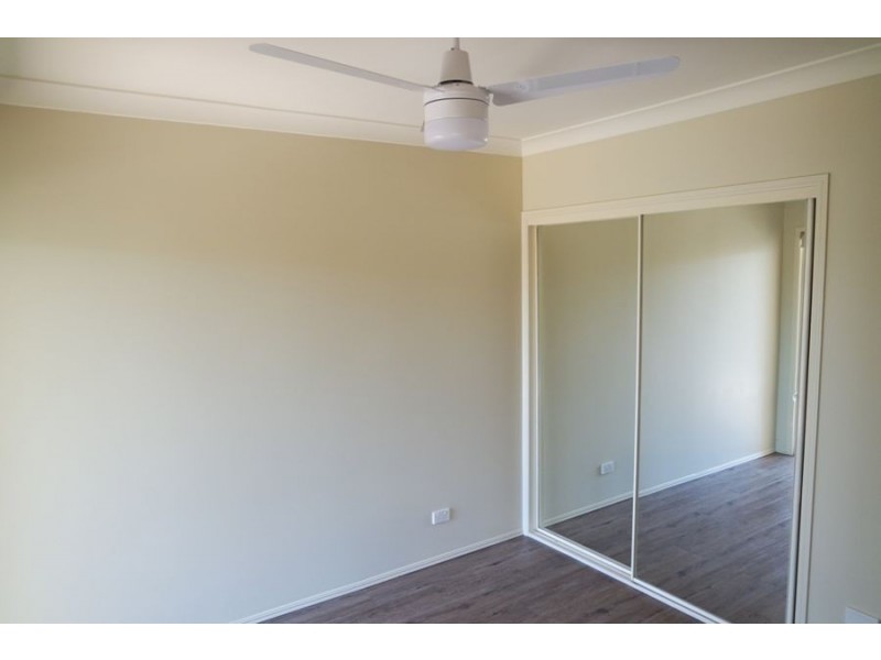 29 Dartmouth Street, Varsity Lakes QLD 4227