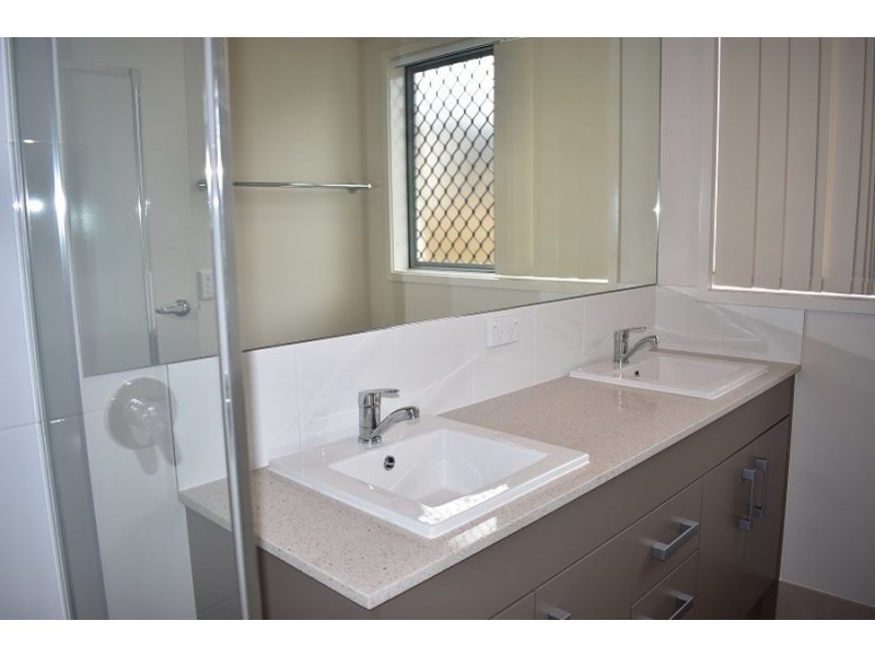 LOT 6 JOHNSTONE PLACE, Riverview QLD 4303