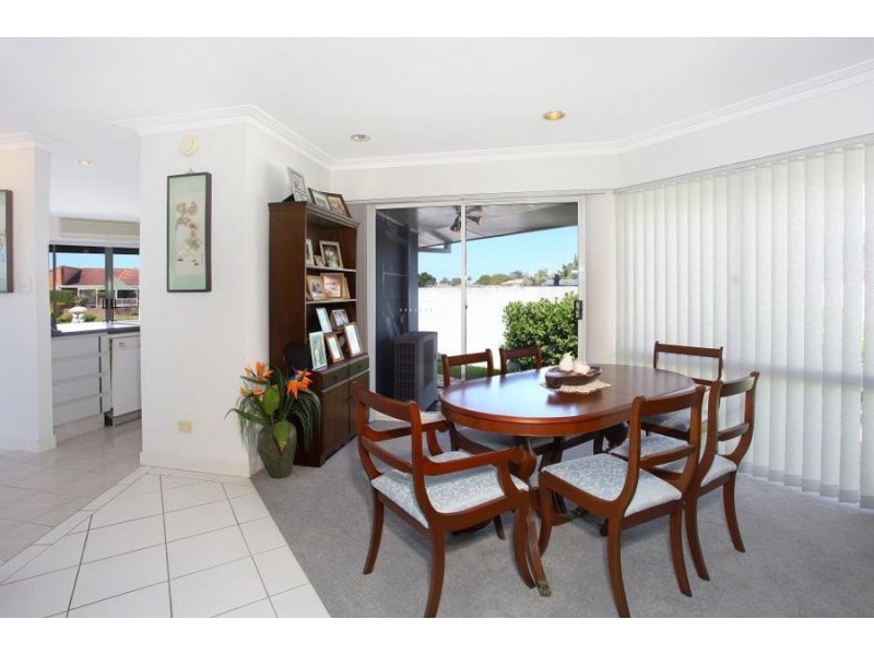 21 Allandale Entrance, Mermaid Waters QLD 4218