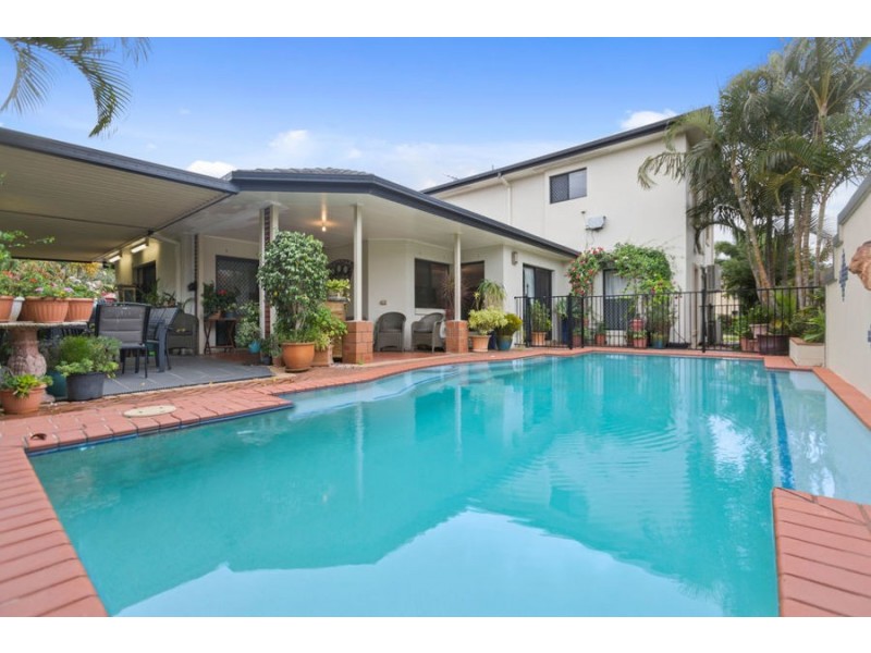 15 Crab Apple street, Stretton QLD 4116