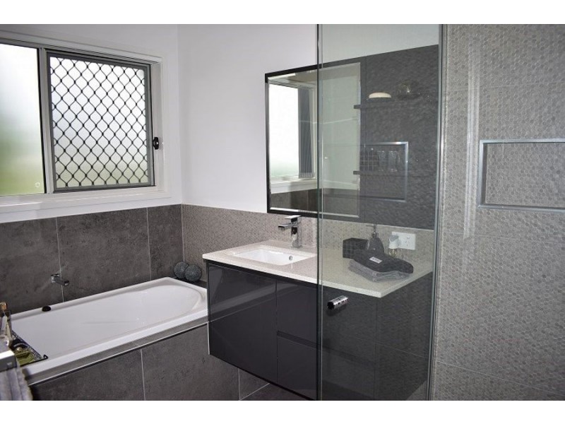 44 EVERGREEN PLACE, Drewvale QLD 4116