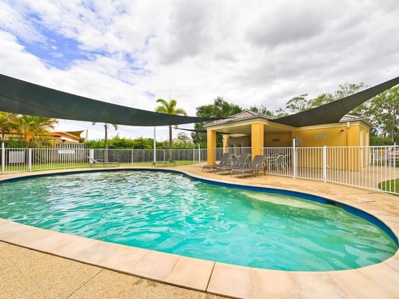 29 95 Arundel Drive, Arundel QLD 4214