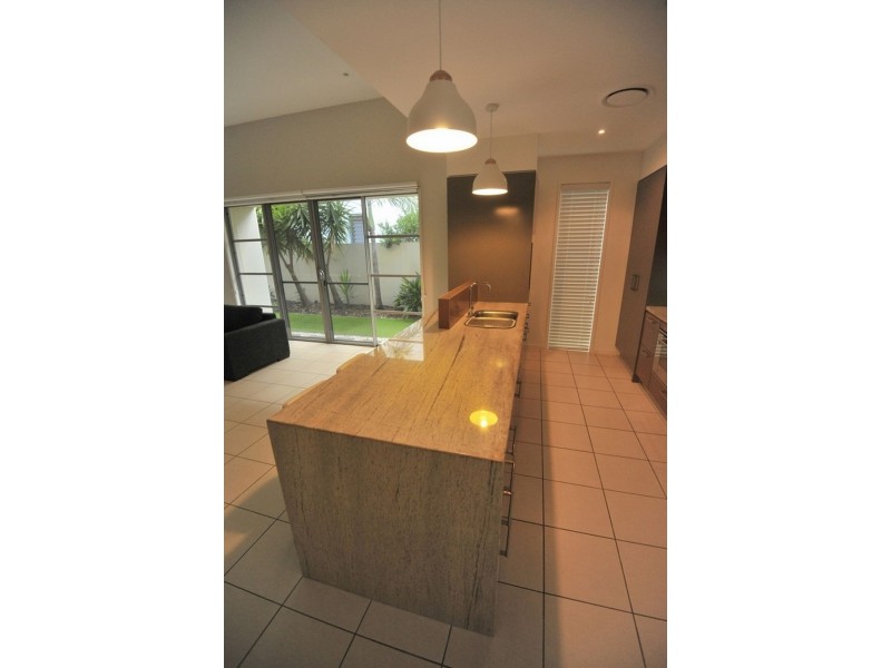 2809 Gracemere Circuit East, Hope Island QLD 4212